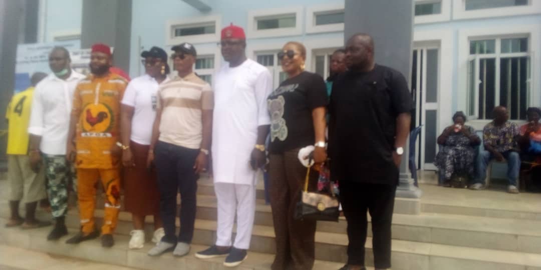 Medical outreach conducts over 65 free surgeries worth millions of naira in Anambra, shares bags of rice to patients