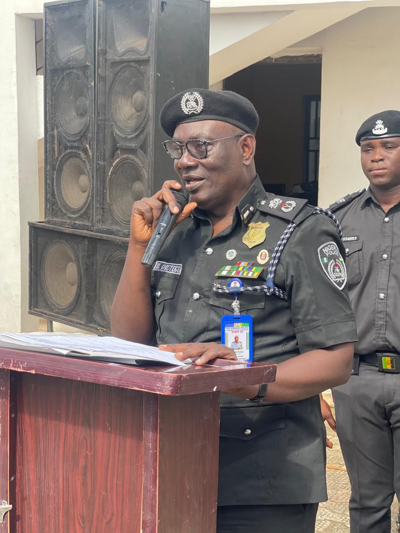 Stop masking while on duty, Anambra CP warns vigilantes, others
